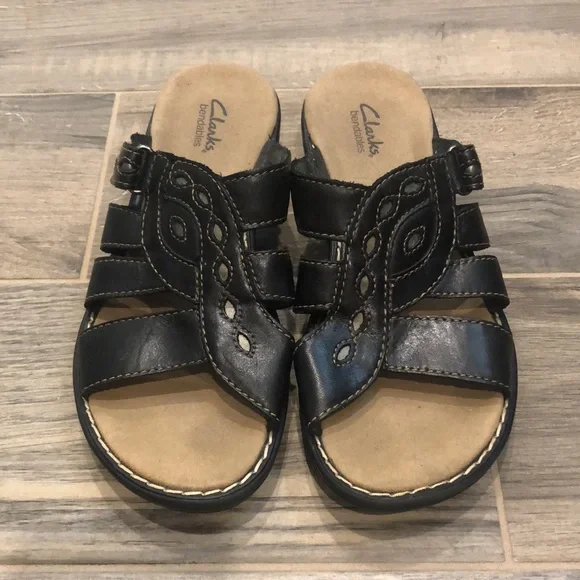 Clarks Bendables sandals - Picture 2 of 10